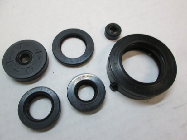 Honda 74-76 CB360 CL360 Twin Engine Oil Seal Kit - New Reproduction